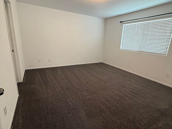 4th image of 5622 Golden Orchard St