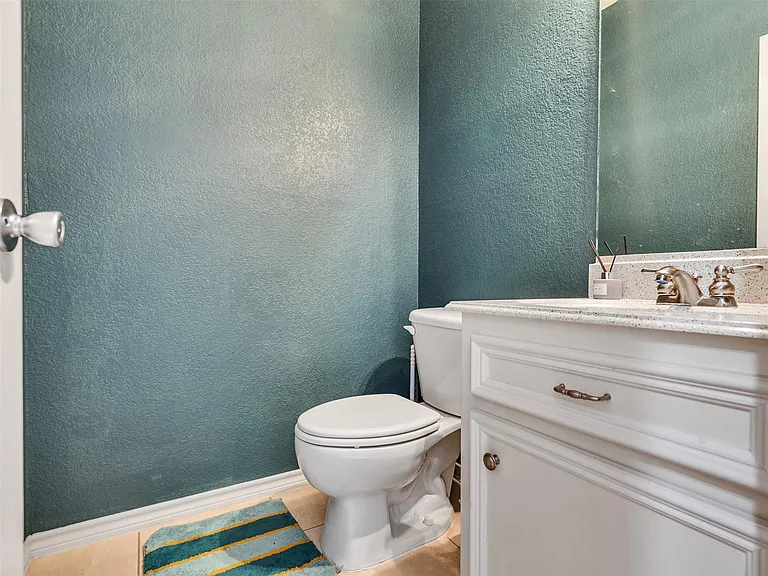 20726 Squaw Valley Trl — Photo 31