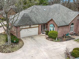 2042 Oldfields Circle North Dr, Indianapolis, IN 46228