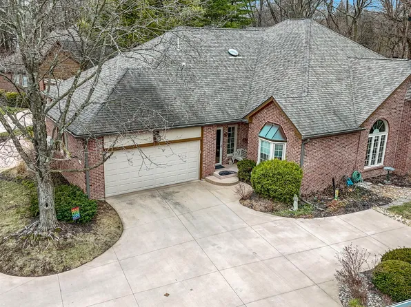 2042 Oldfields Circle North Dr, Indianapolis, IN 46228