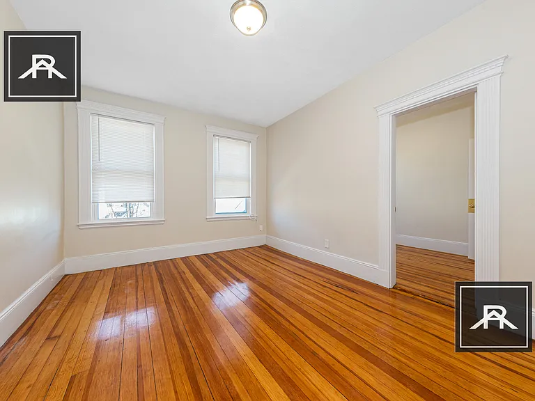 46 Brackett St #3 — Photo 11