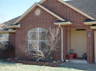484 Timberidge Rd, Harrah, OK 73045