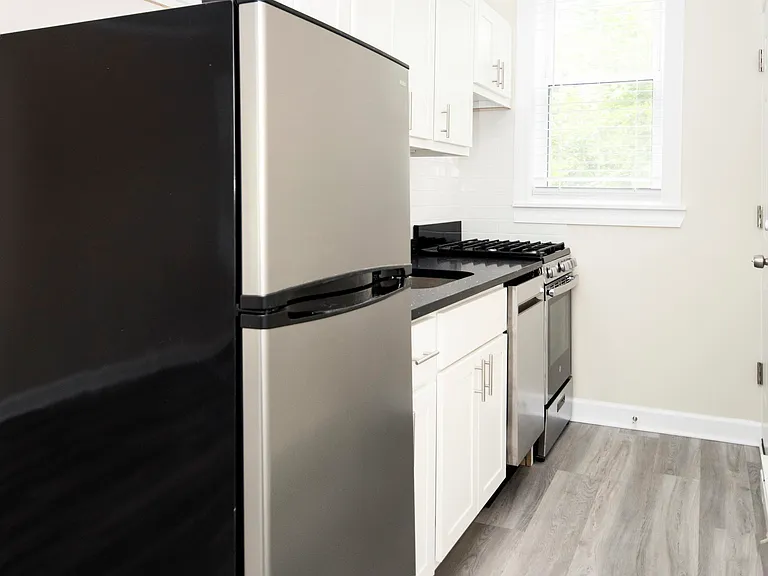 646 W Roscoe St #648.5-N3 — Photo 6