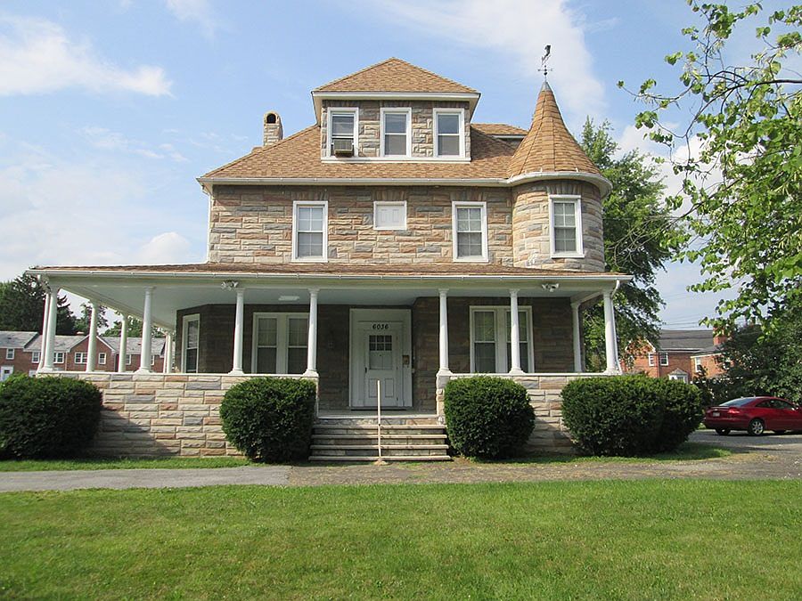 HouseFront_07112019