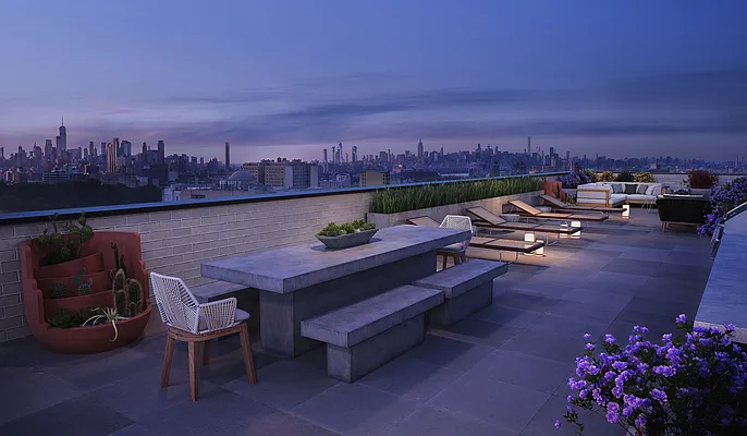 Sold by Compass | media 22