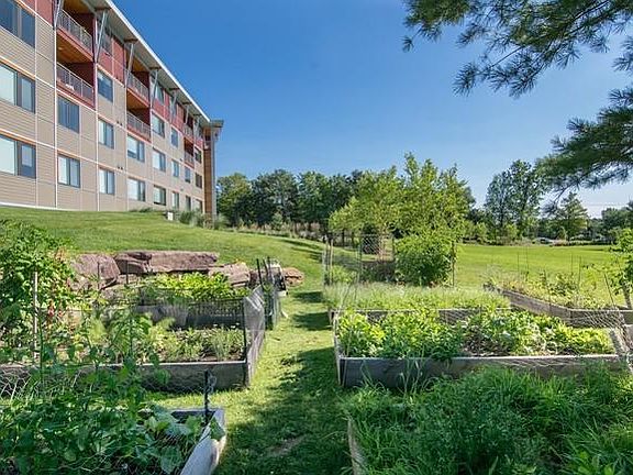 Bartlett Brook Apartment Rentals - South Burlington, VT | Zillow