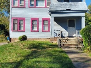 1602 Hillcrest Rd, East Cleveland, OH 44118