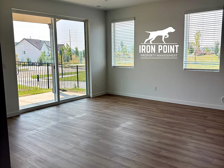 8285 W White Willow St — Photo 6