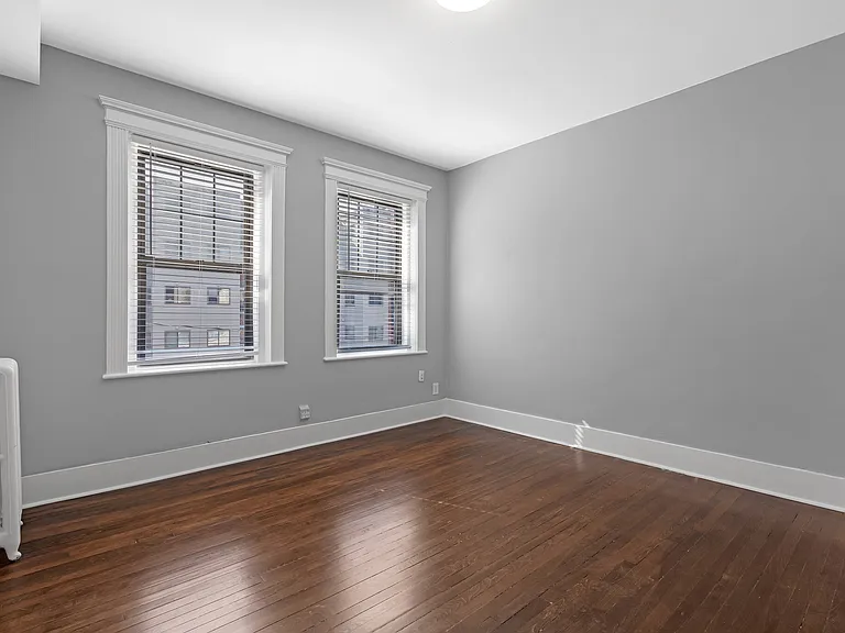 28 Glenville Ave #2 — Photo 10