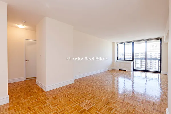 Rented by Mirador Real Estate | media 26