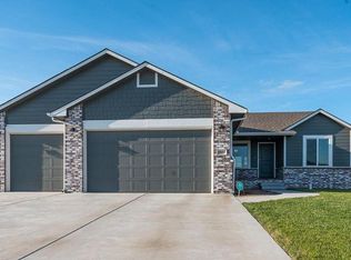 1513 N Aster St, Andover, KS 67002