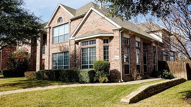 1st image of 11460 Chaucer Dr
