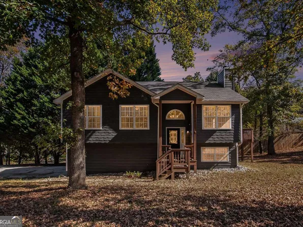 3235 Southshore Ct, Cumming, GA 30041