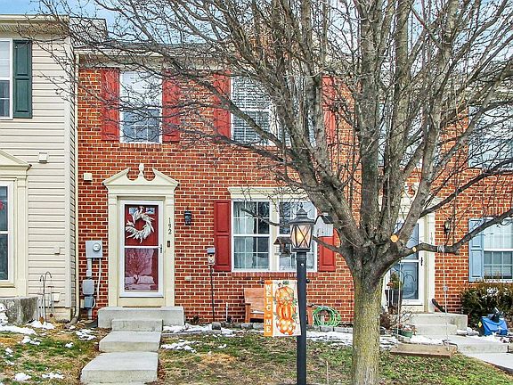 3rd image of 192 Ridge View Ln