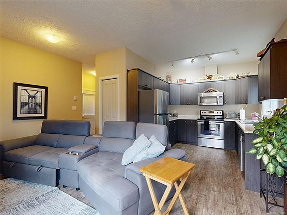 5th image of 6986 Wright Rd