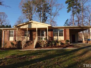 1820 Atterbury Ln, Durham, NC 27712