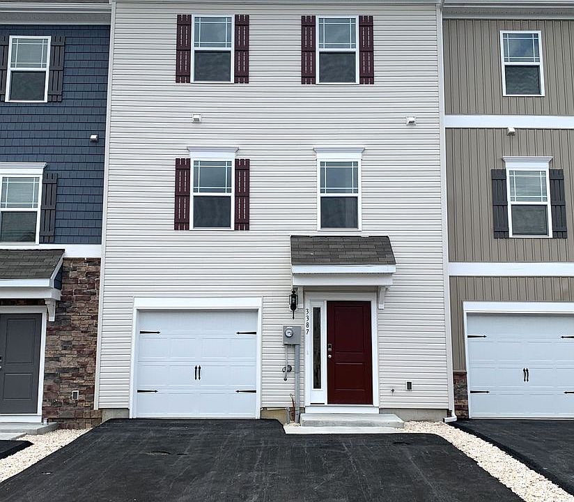 1st image of 3387 Landmark Ct