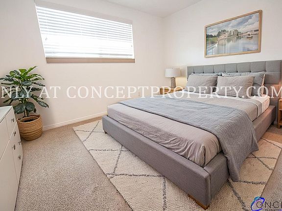 5th image of 466 E Woodland Ave APT 2