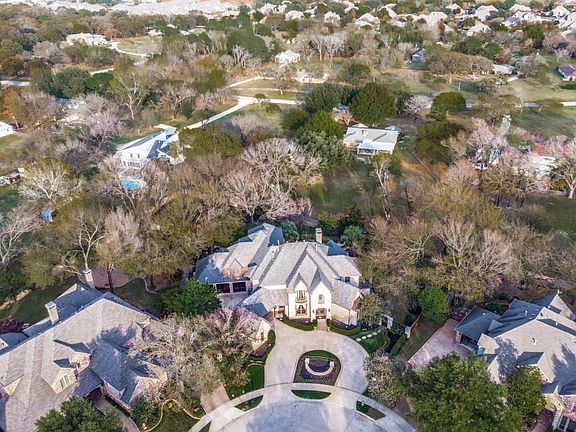 3rd image of 3700 Imperial Dr