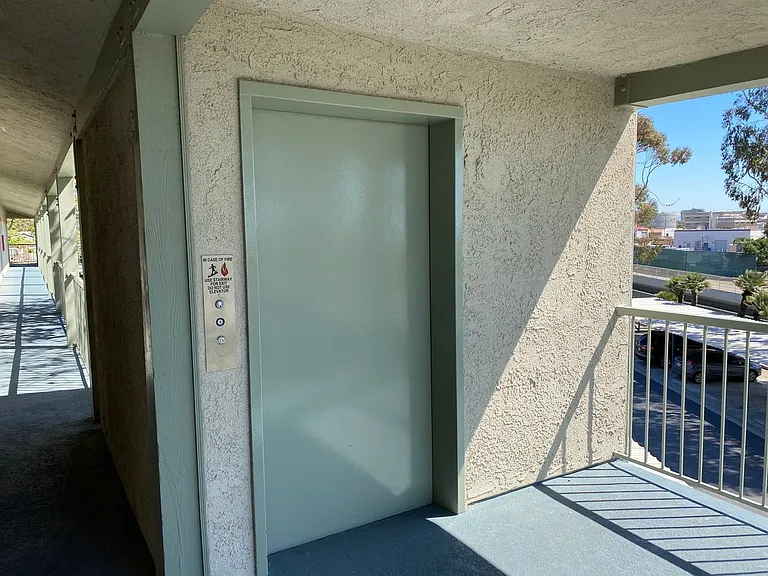 836 Bluewater Way — Photo 16