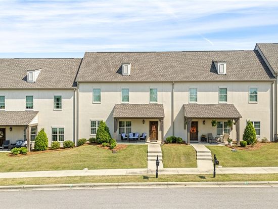 2252 Pam Cir, Auburn, AL 36832