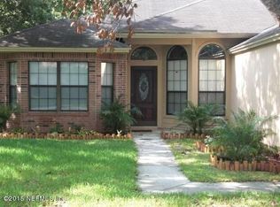 8976 Country Bend Cir S, Jacksonville, FL 32244