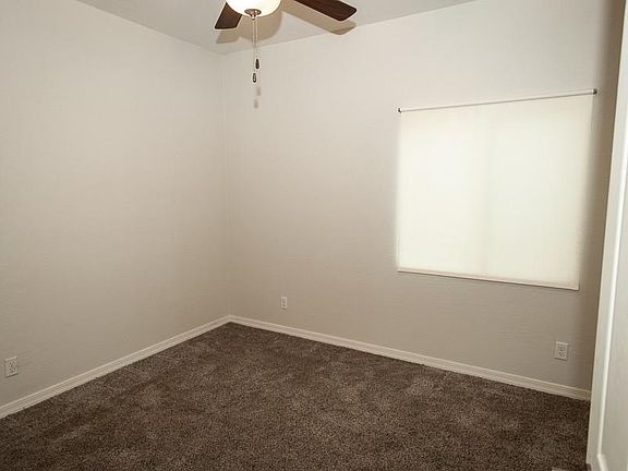 3rd image of 2016 W Orangewood Ave APT 212