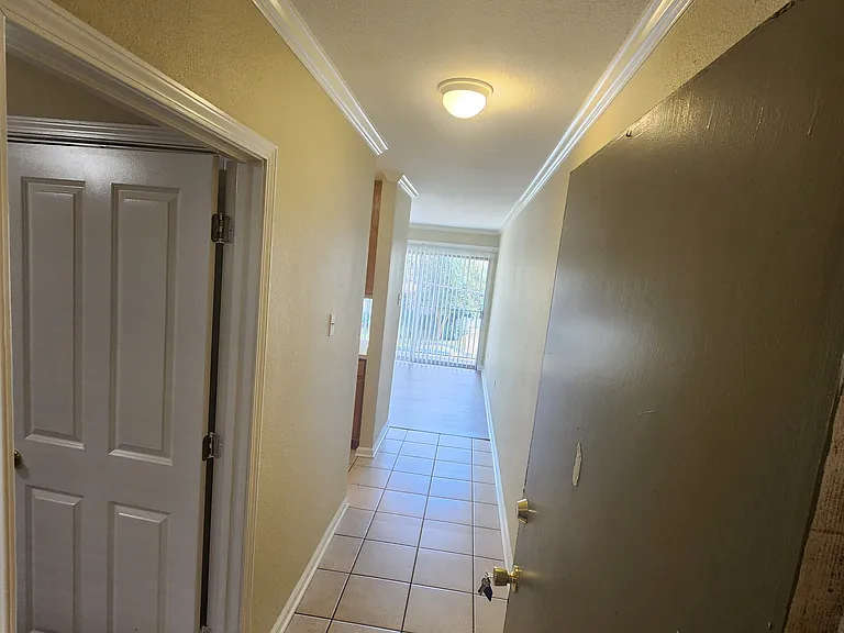 850 Martin Berhman — Photo 17