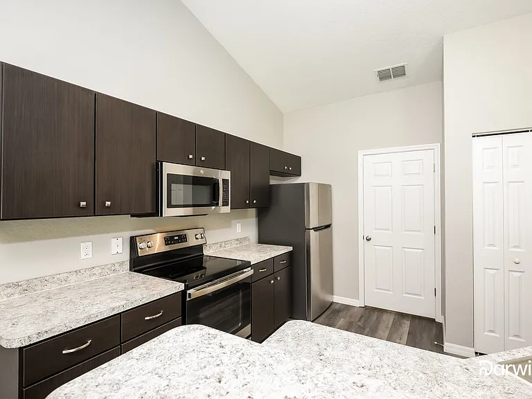 194 SW Marion Oaks Pass — Photo 3