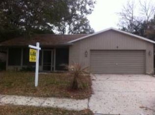 303 Black Oak Ct, Seffner, FL 33584