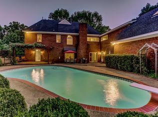 8142 Meadow Glen Dr, Germantown, TN 38138