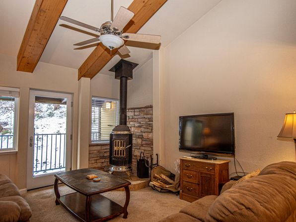 2090 Chalet Rd #19