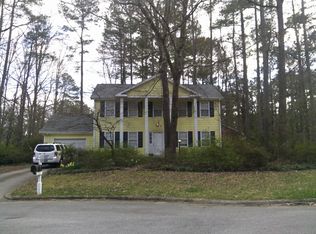 102 Queensbury Ct, Garner, NC 27529