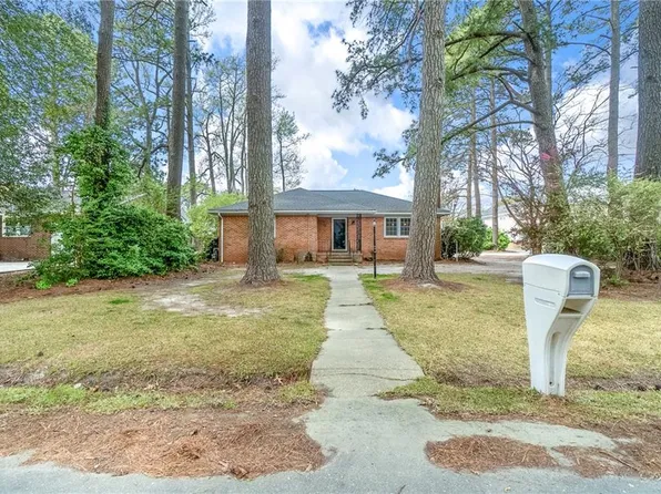 131 N Budding Ave, Virginia Beach, VA 23452