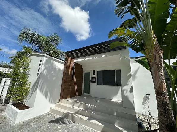 4235 SW 4th St, Miami, FL 33134