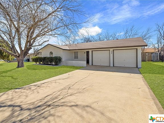 3rd image of 206 Orchid Dr
