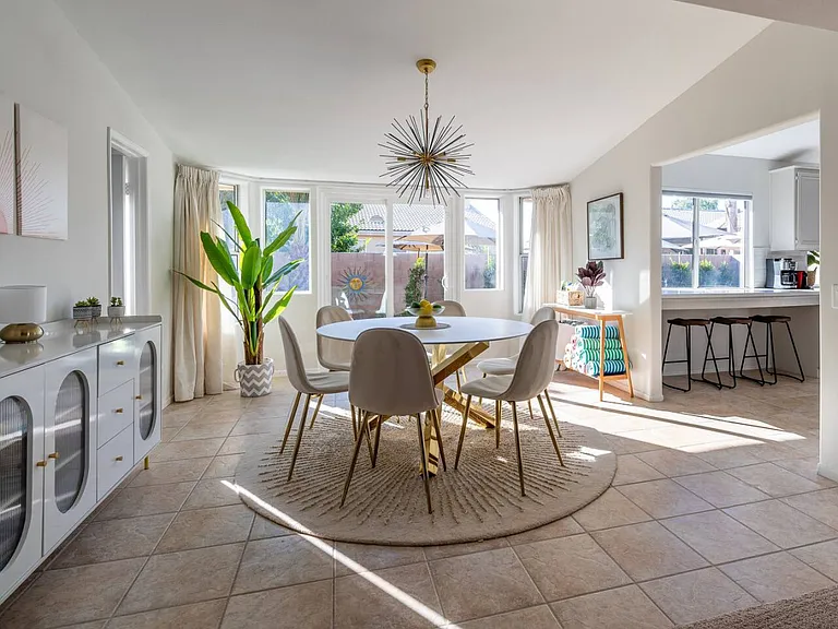 Buckskin Cir — Photo 18