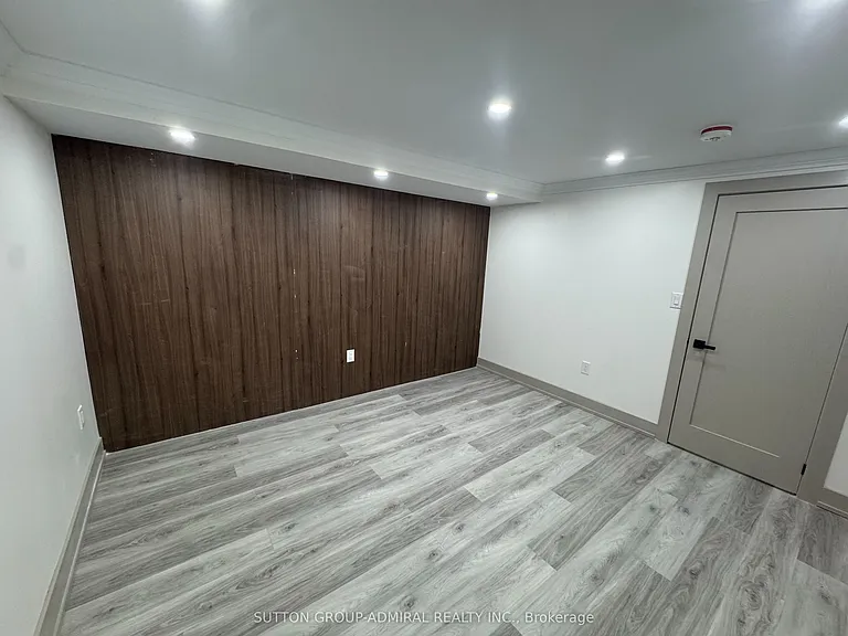29 Wendelyn Dr #BASEMENT — Photo 12