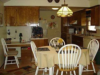 1st image of 1418 S 139th St