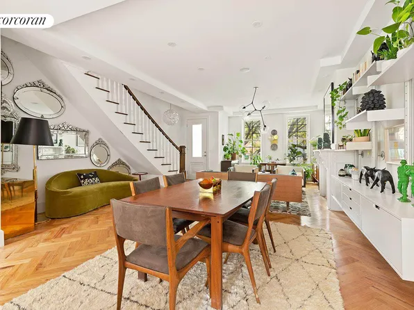 333 Gates Avenue image 1 of 22