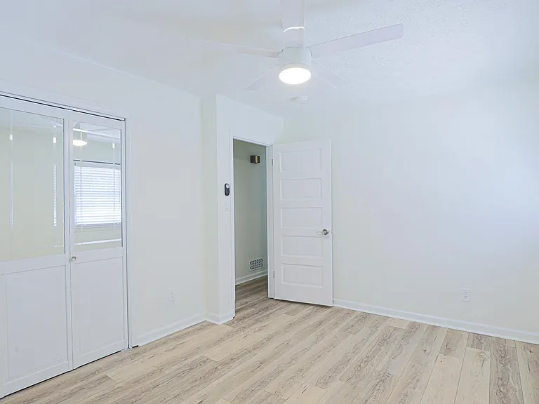 1150 Bell Rd — Photo 20