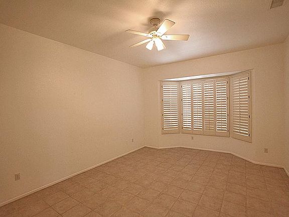 5th image of 15843 W Bridgewood Dr