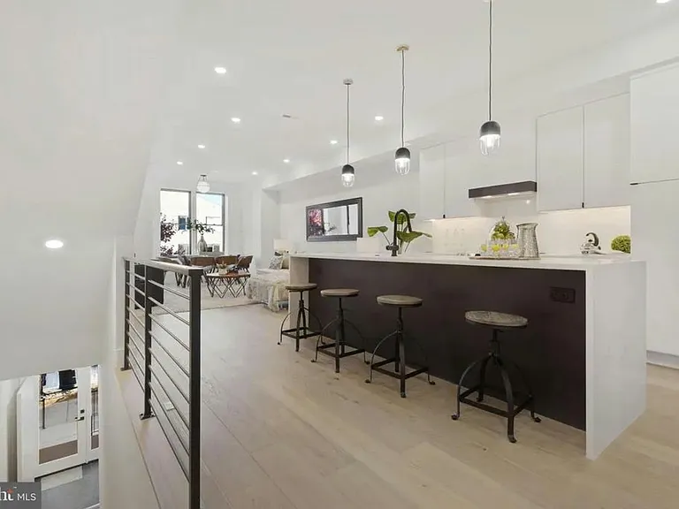 516 M St NW #3 — Photo 12