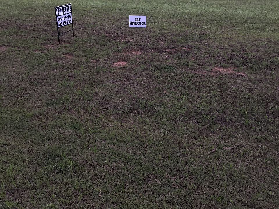 1st image of 227 Brandon Cir