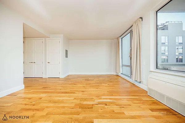 Rented by Nooklyn NYC LLC | media 18