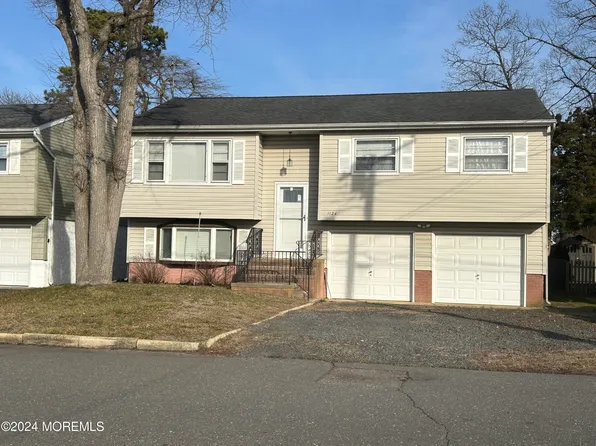1124 Leonard Road, Point Pleasant, NJ 08742