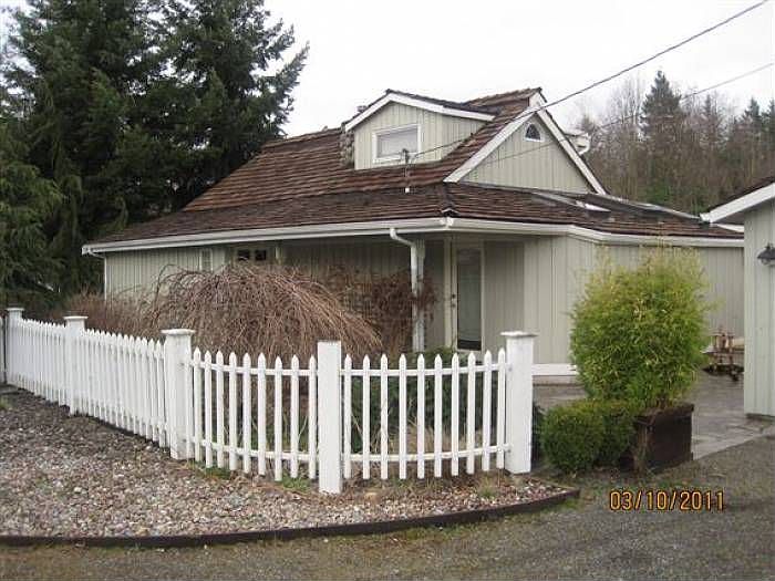 1st image of 5125 75th Ave NE