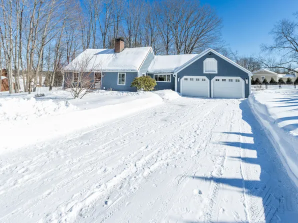 2 Libby Drive, Biddeford, ME 04005