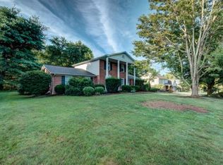 216 Tiffany Rd, Bristol, TN 37620