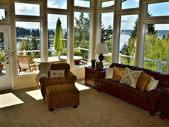 3rd image of 4818 105th Ave NW